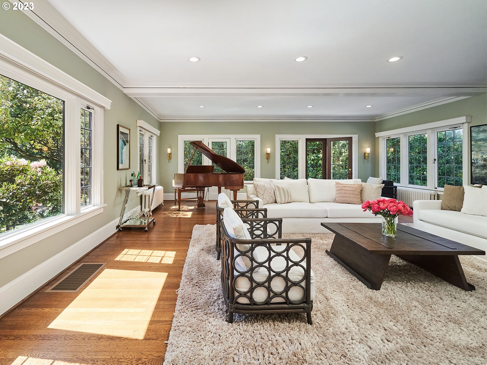 2719 Southwest Talbot Road Portland, OR 97201 - Photo 3 of 47 Gallery Image 3