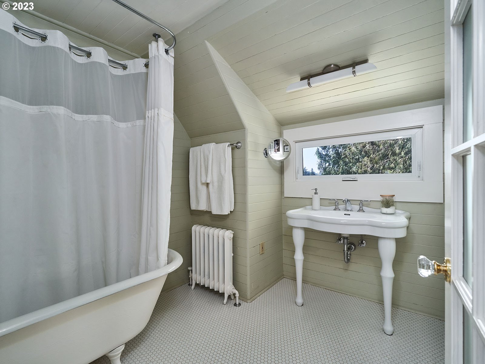 2719 Southwest Talbot Road Portland, OR 97201 - Photo 34 of 47 Gallery Image 34