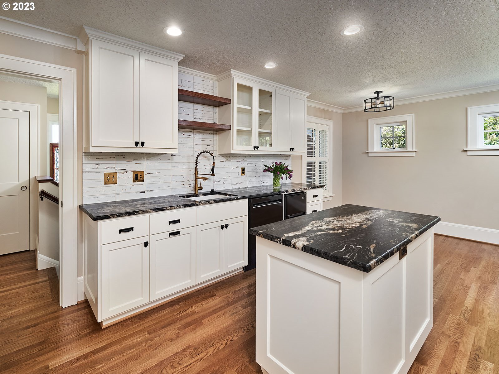 2719 Southwest Talbot Road Portland, OR 97201 - Photo 43 of 47 Gallery Image 43