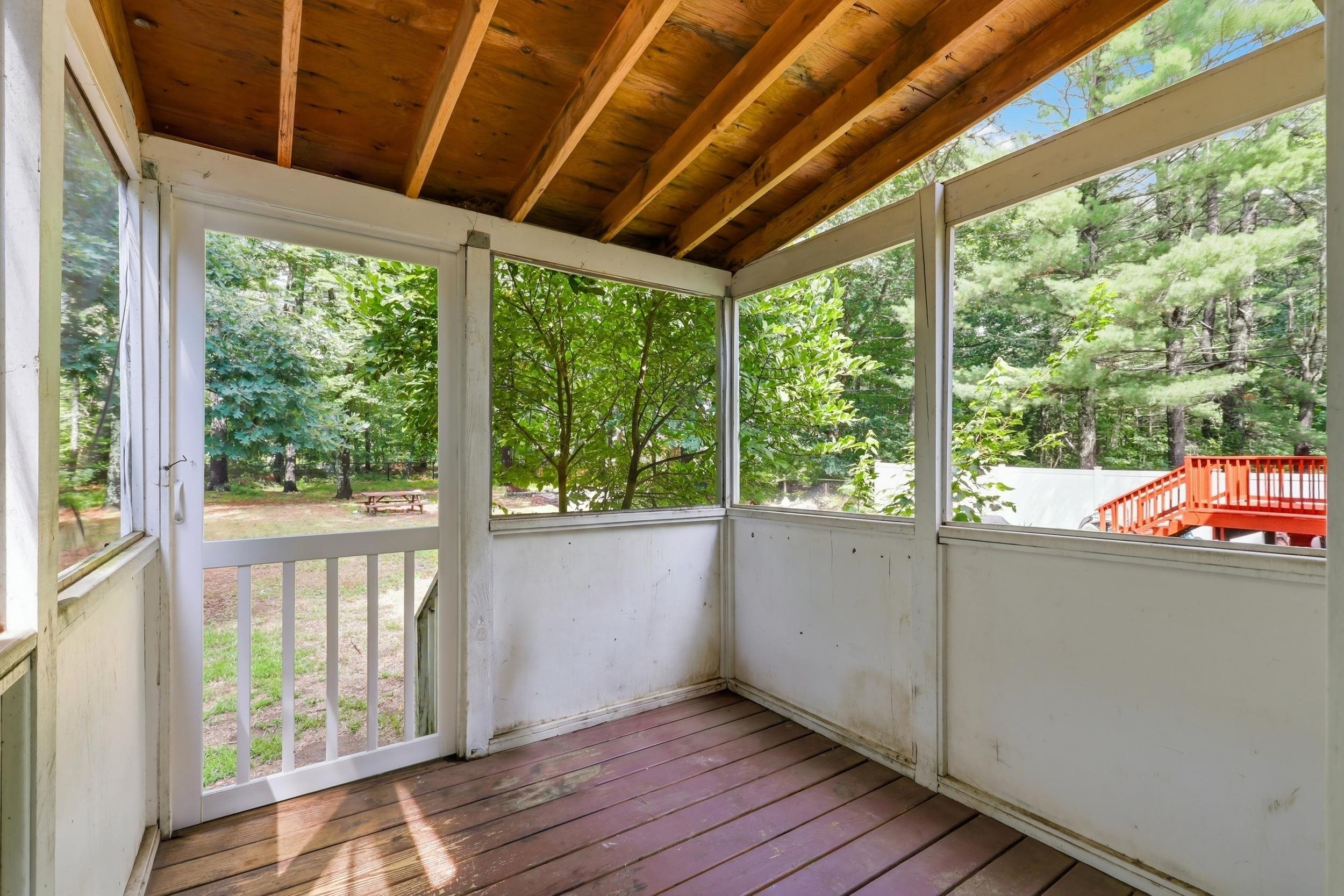 107 Bedford Road Merrimack, NH 03054 - Photo 37 of 38 Gallery Image 37