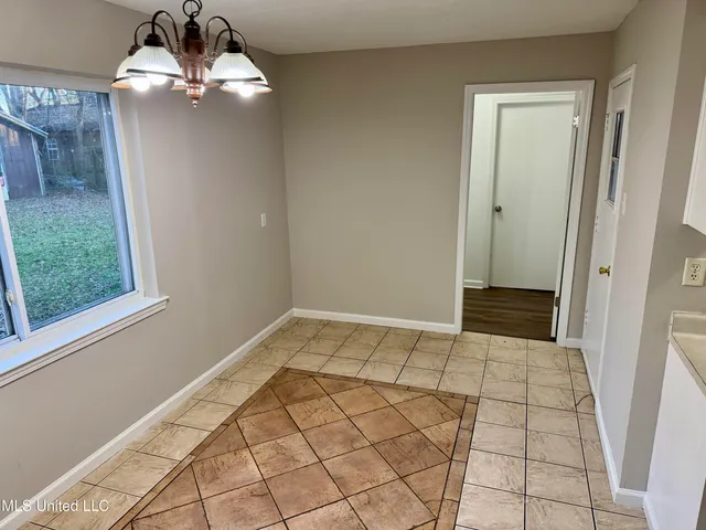 $1,350 | 5826 Patricia Drive, Horn Lake, MS 38637