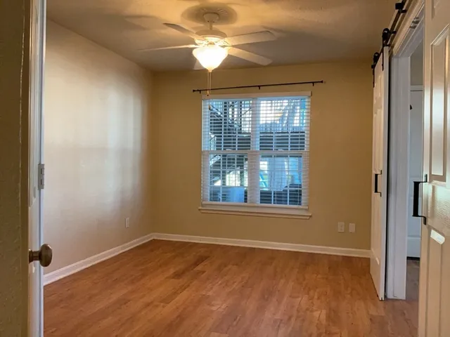 $1,075 | 7685 Northcross Drive, Unit 704, Austin, TX 78757