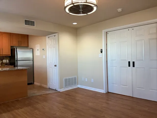 $1,075 | 7685 Northcross Drive, Unit 704, Austin, TX 78757