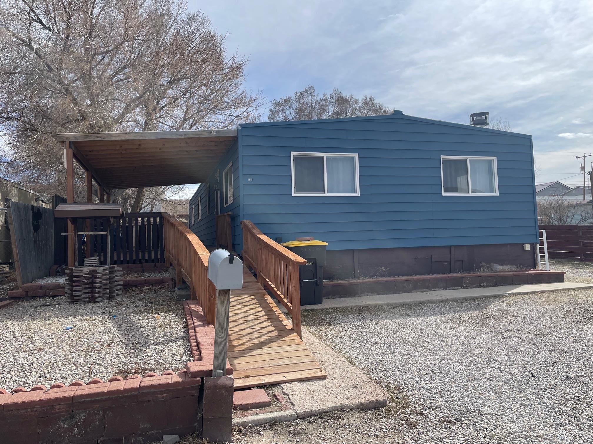 518 East Spruce Street Rawlins, WY 82301 - Photo 1 of 11