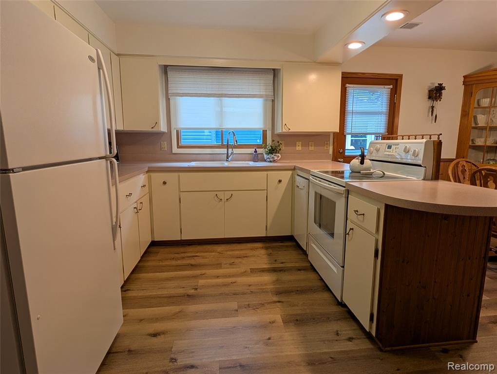 411 Cleveland Street Bad Axe, MI 48413 - Photo 18 of 56