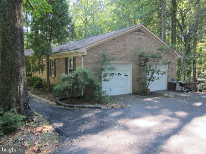 7282 Forrest Road Warrenton, VA 20187 - Photo 4 of 18 Exterior (Front)