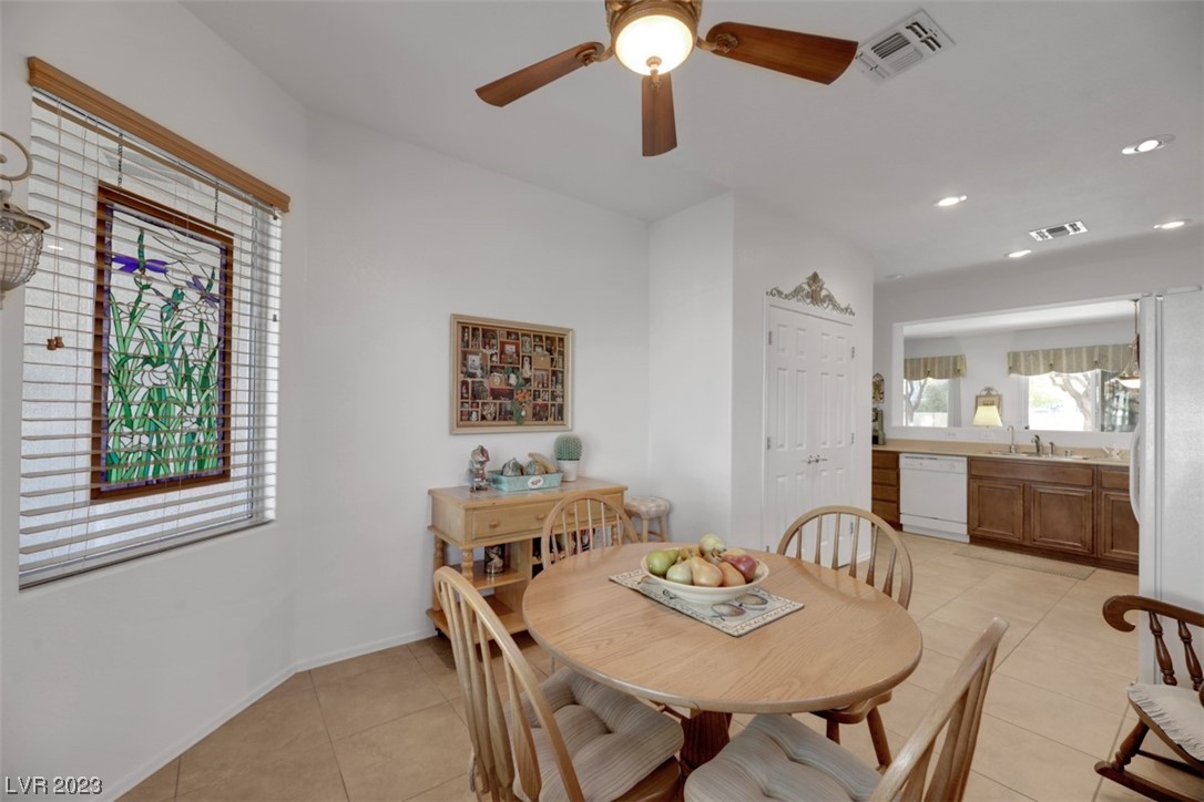 3057 Monroe Park Road Henderson, NV 89052 - Photo 15 of 40 Gallery Image 15