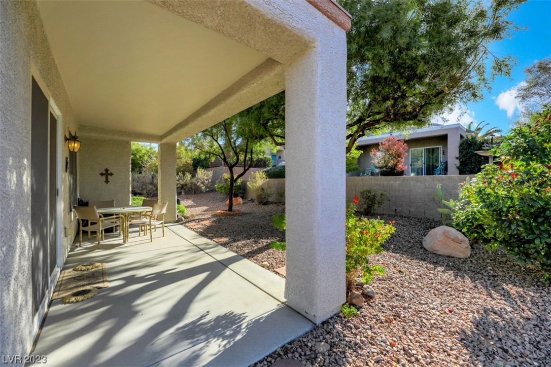 3057 Monroe Park Road Henderson, NV 89052 - Photo 3 of 40 Gallery Image 3