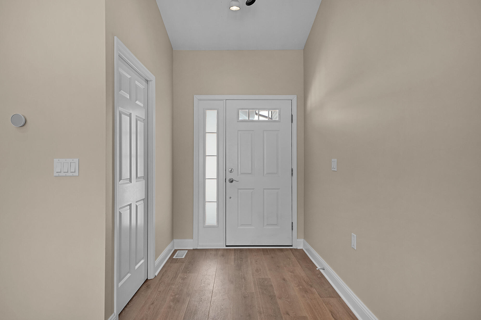 2905 Remy Court Northeast Grand Rapids, MI 49505 - Photo 12 of 24 _CR_6639