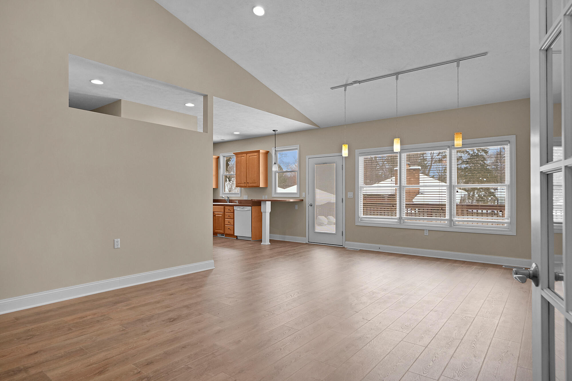 2905 Remy Court Northeast Grand Rapids, MI 49505 - Photo 17 of 24 _CR_6764