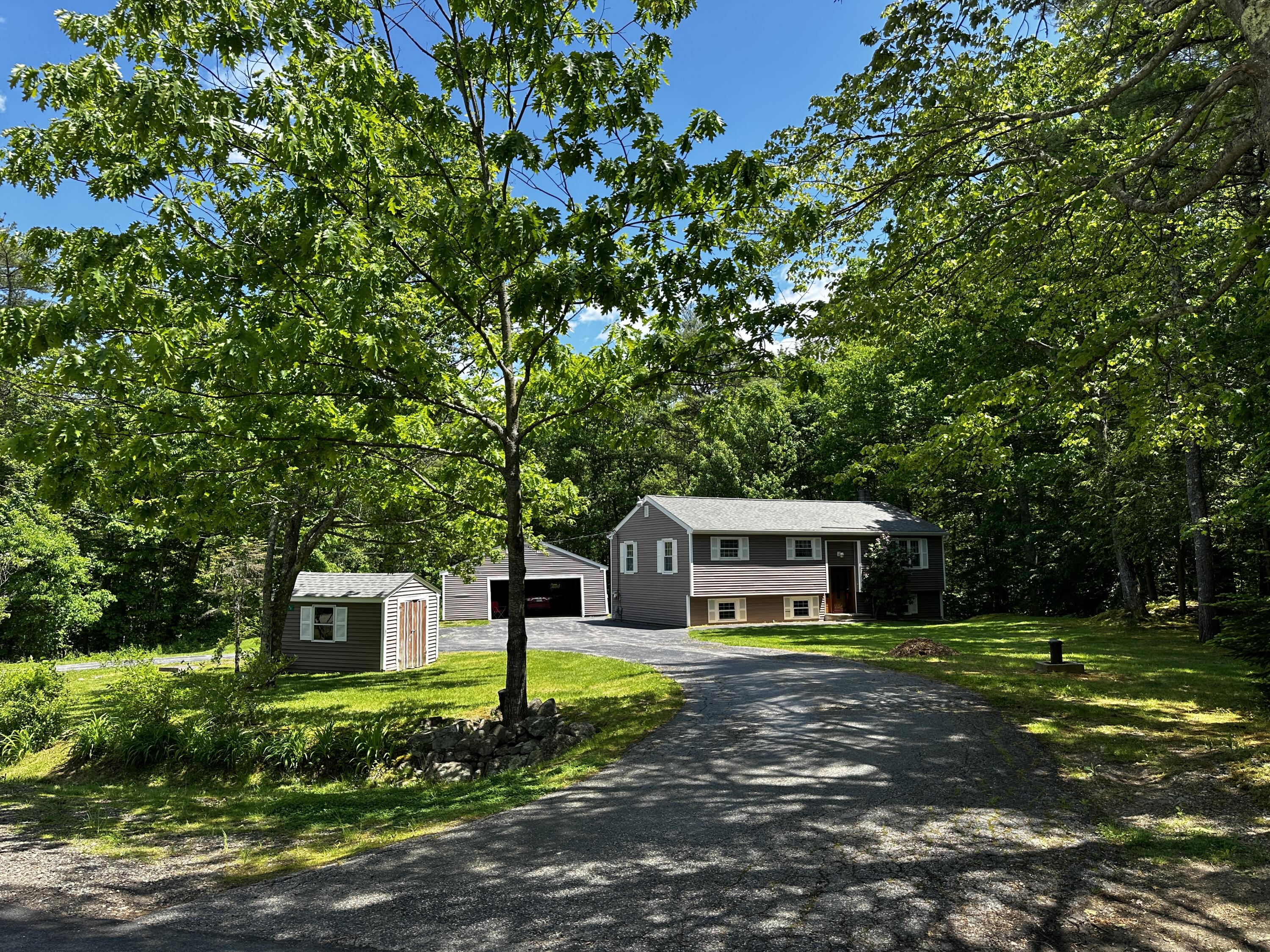 124 Mountain Road York, ME 03902 - Photo 2 of 32 2024-05-31 13.18.59