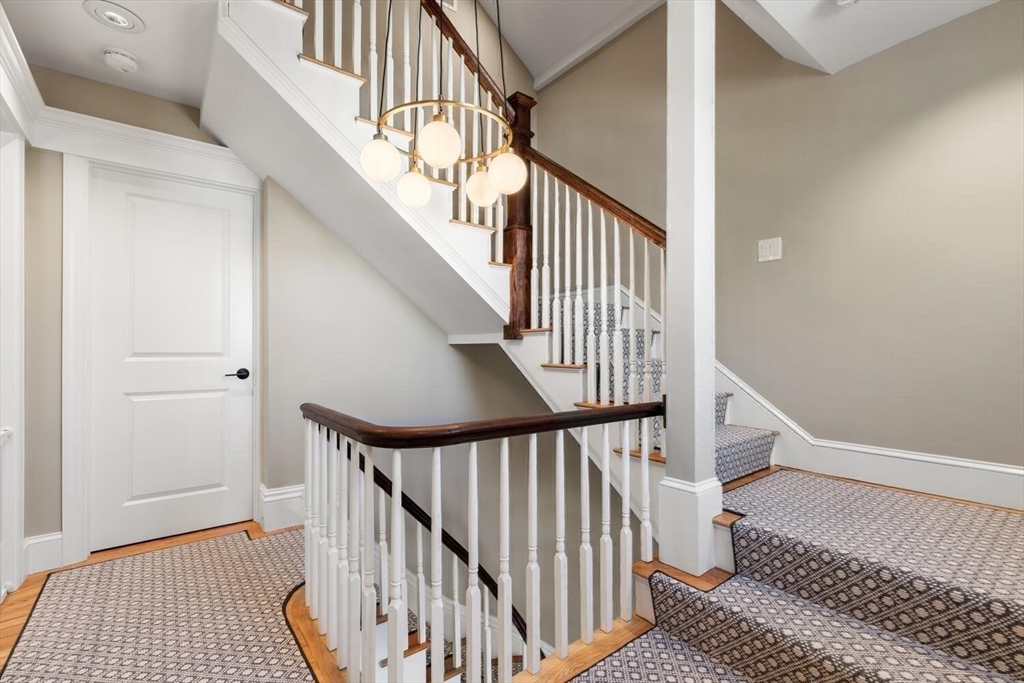 9 Buffum Street, Unit 1 Salem, MA 01970 - Photo 11 of 31