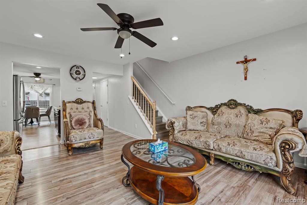 4330 15 Mile Road Sterling Heights, MI 48310 - Photo 8 of 21