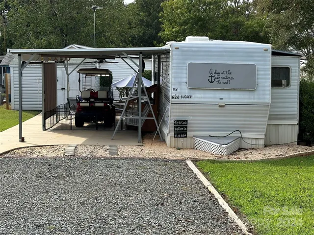 a view of outdoor space yard and patio