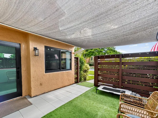 $2,999 | 8009 Northwest 71st Court, Tamarac, FL 33321