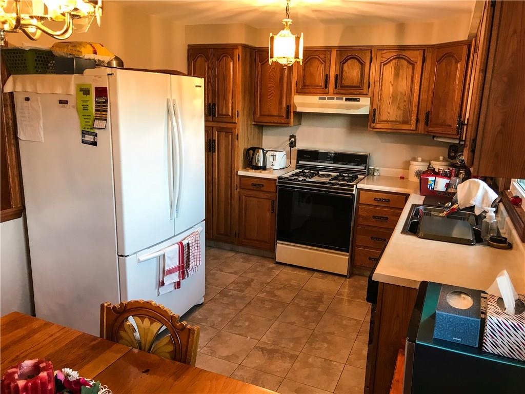 135 Birch Street Spring Church, PA 15686 - Photo 8 of 21