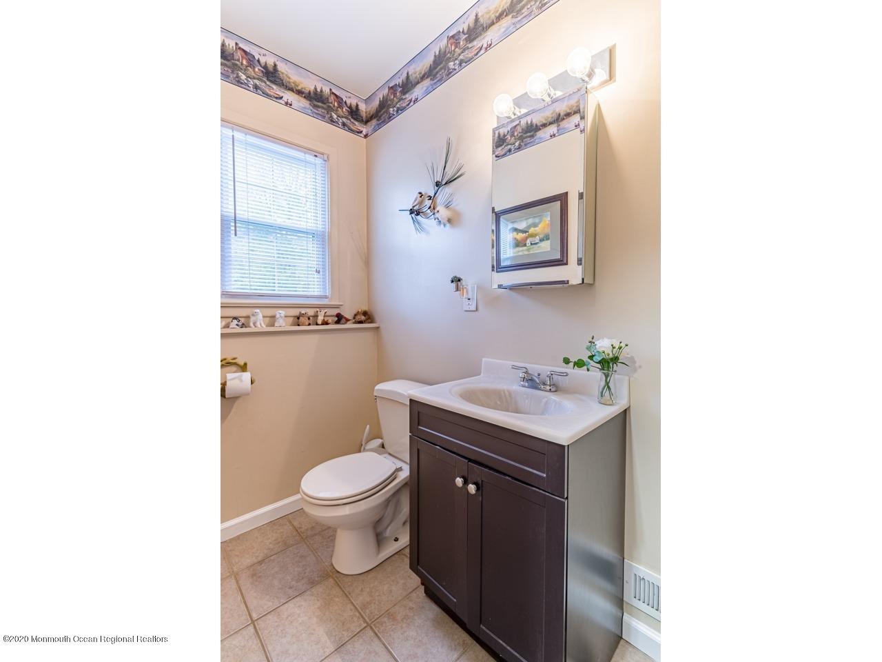 11 Ridge Road Morganville, NJ 07751 - Photo 19 of 34 30-11 Ridge (30)