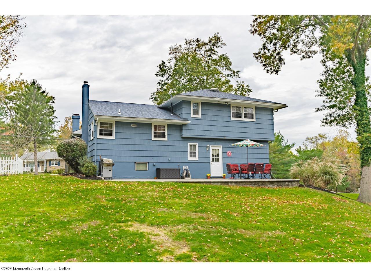 11 Ridge Road Morganville, NJ 07751 - Photo 26 of 34 8-11 Ridge (4)