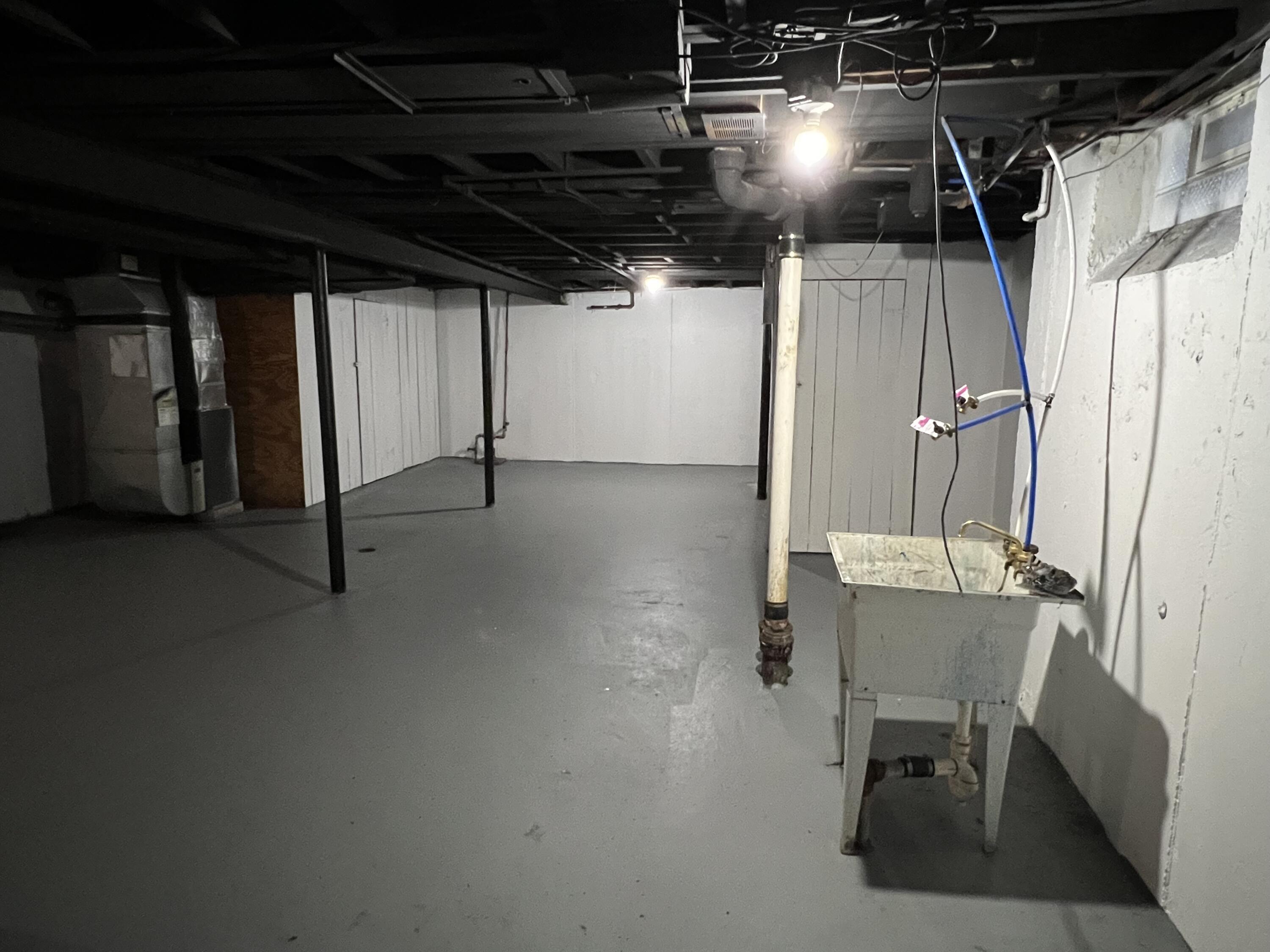 18540 Annchester Road Detroit, MI 48219 - Photo 11 of 12 Basement View 2