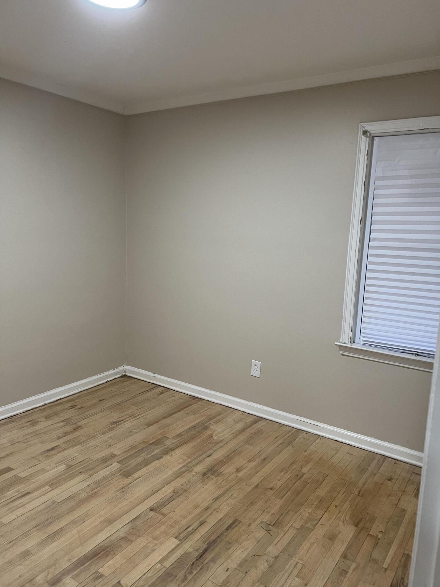 18540 Annchester Road Detroit, MI 48219 - Photo 5 of 12 Bedroom 2