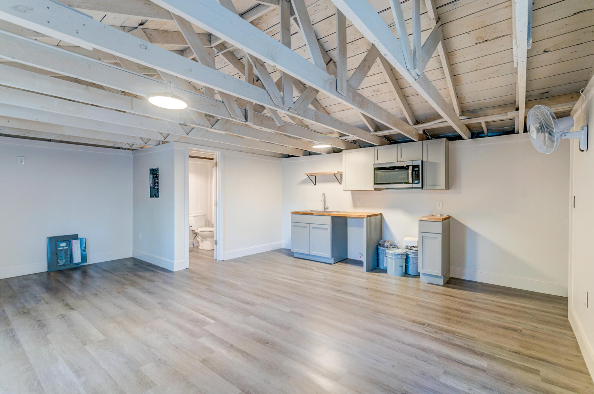 1558 Orange Grove Road Charleston, SC 29407 - Photo 21 of 24 1558 Orange Grove - 22 - CHS Media Group