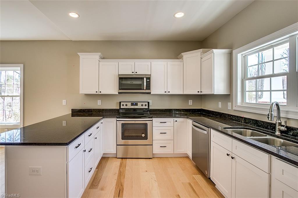 2448 Stutts Road Asheboro, NC 27205 - Photo 13 of 30 Gallery Image 13