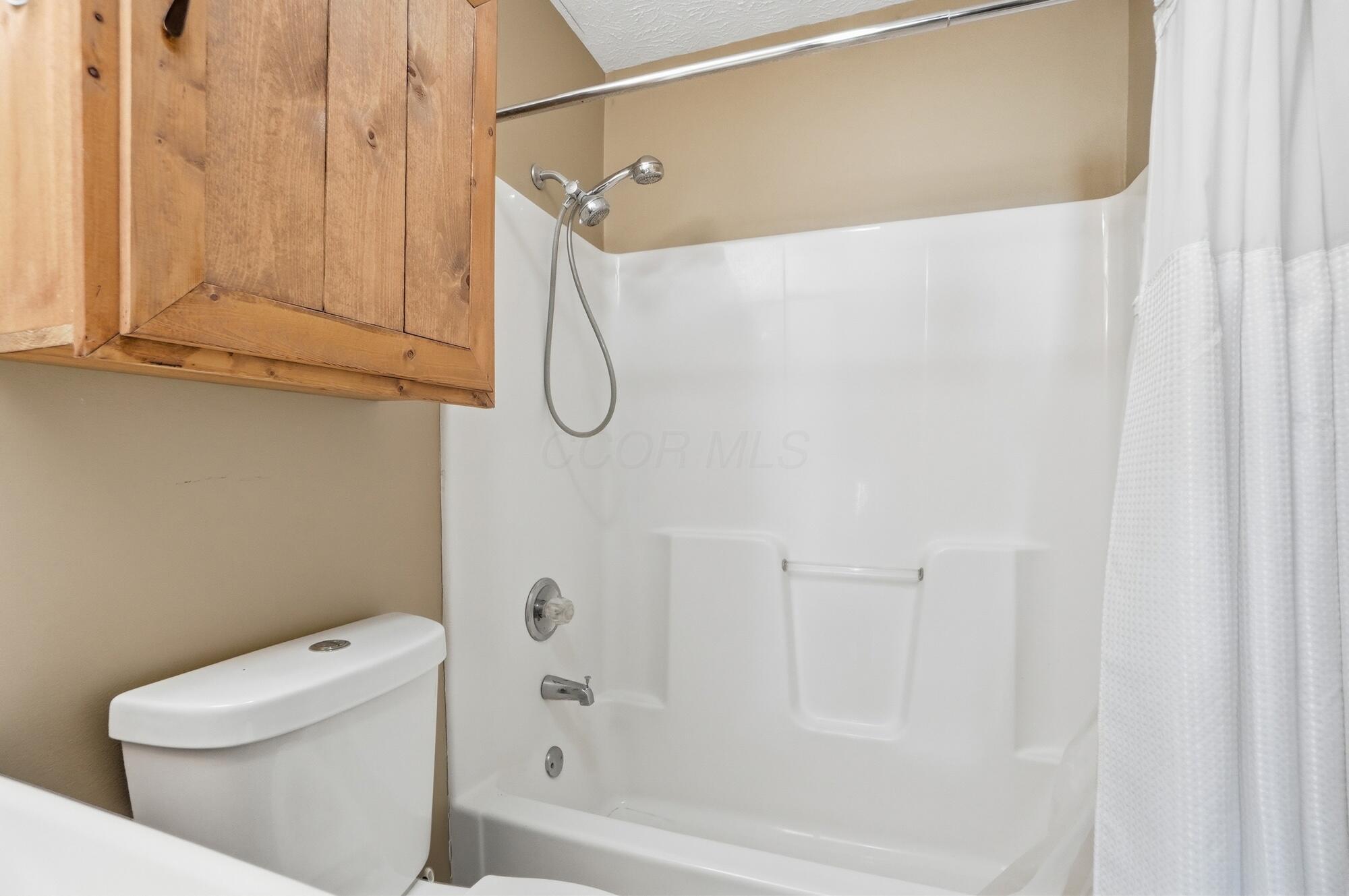 5014 Lee Road Ashville, OH 43103 - Photo 28 of 53 154