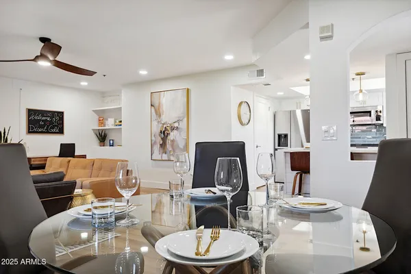 $3,500 | 5104 North 32nd Street, Unit 428, Phoenix, AZ 85018