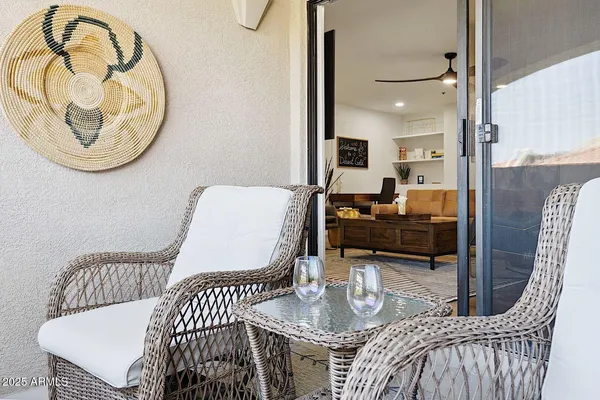 $3,500 | 5104 North 32nd Street, Unit 428, Phoenix, AZ 85018