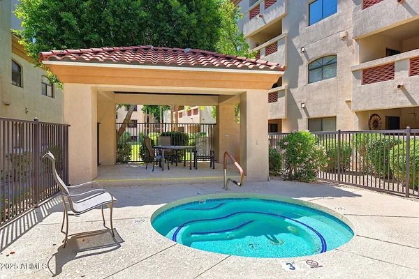 $3,500 | 5104 North 32nd Street, Unit 428, Phoenix, AZ 85018