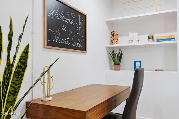 $3,500 | 5104 North 32nd Street, Unit 428, Phoenix, AZ 85018