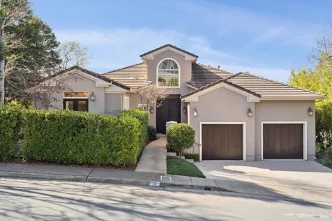 $3,595,000 | 13 Upper Cecilia Way, Tiburon, CA 94920