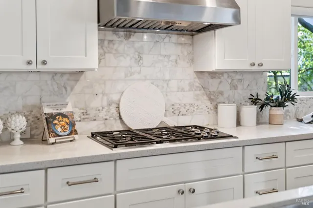 $3,595,000 | 13 Upper Cecilia Way, Tiburon, CA 94920