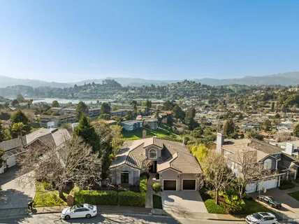 $3,595,000 | 13 Upper Cecilia Way, Tiburon, CA 94920