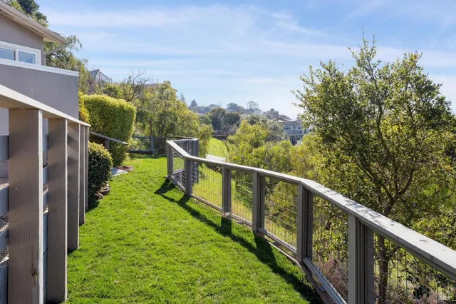 $3,595,000 | 13 Upper Cecilia Way, Tiburon, CA 94920