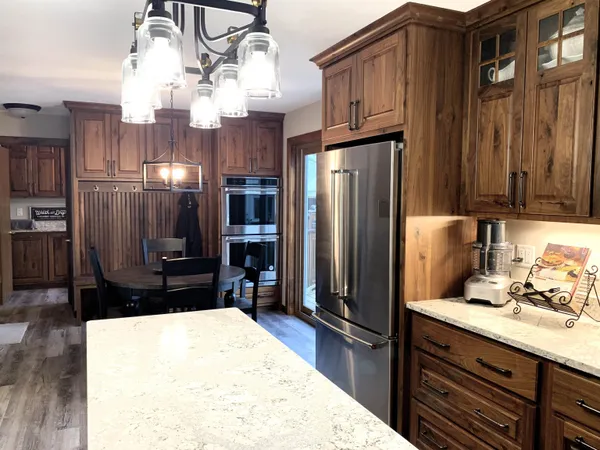 $895,000 | W11380 Ninabuck Road, Columbus, WI 53925