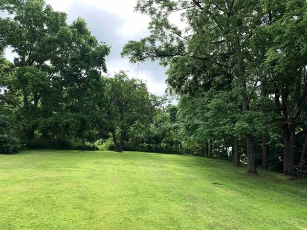 $895,000 | W11380 Ninabuck Road, Columbus, WI 53925