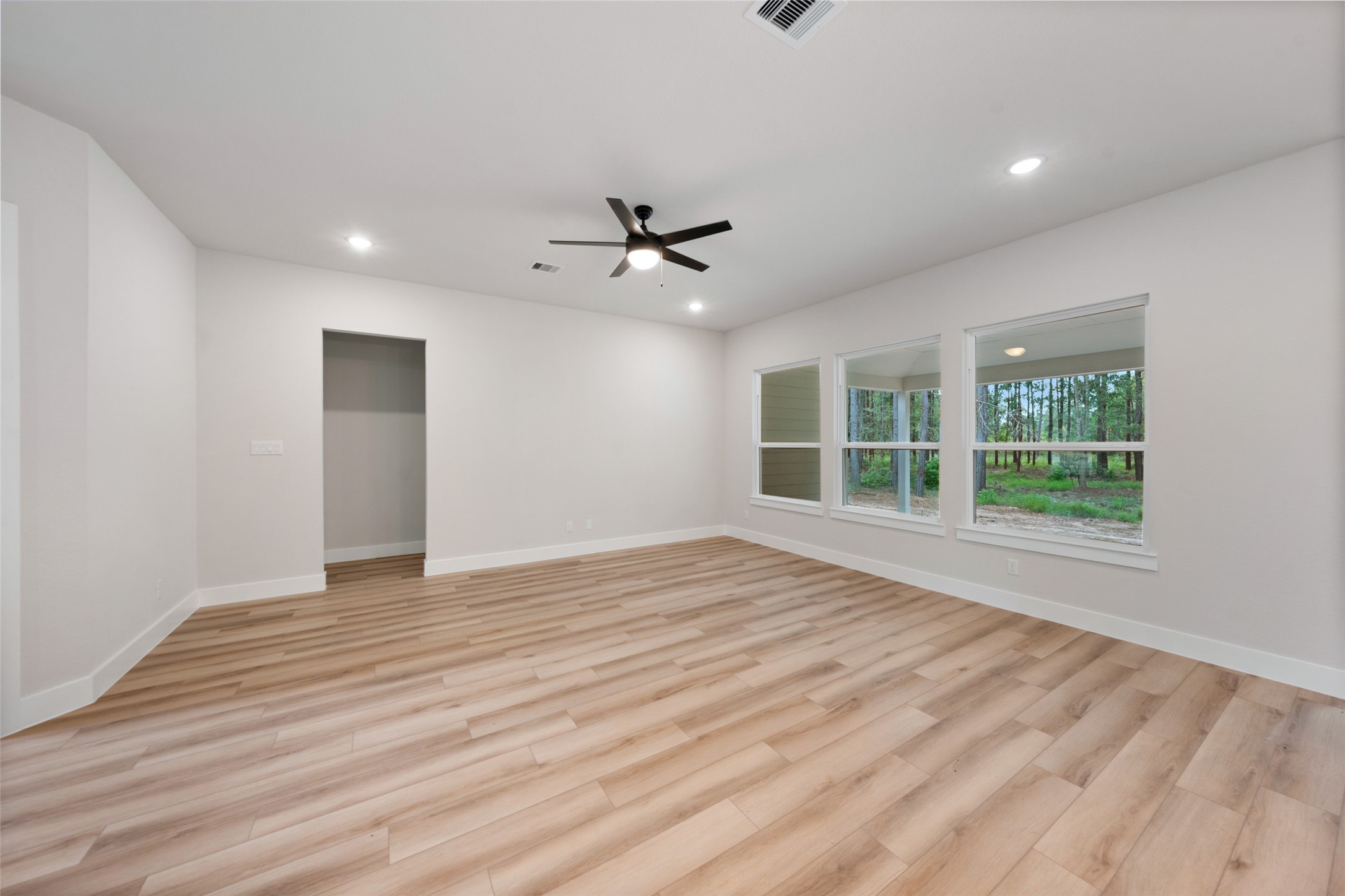 11143 White Rock Road Conroe, TX 77306 - Photo 15 of 35 Gallery Image 15