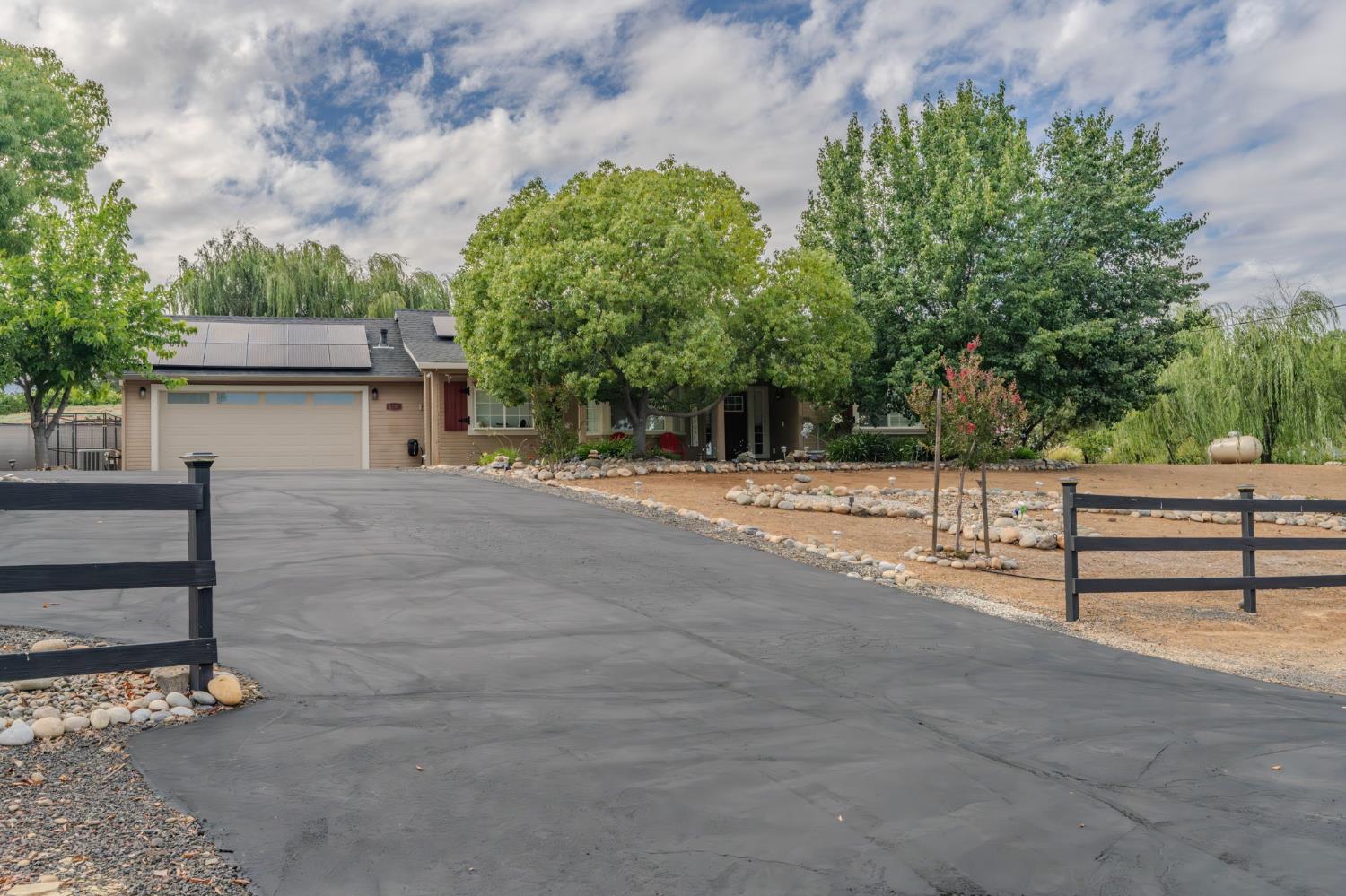 1797 Hoya Court Copperopolis, CA 95228 - Photo 3 of 85