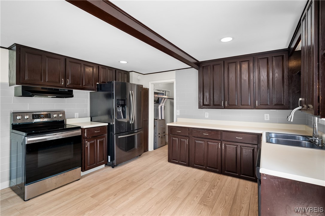 55 Spruce Road Amherst, NY 14226 - Photo 17 of 40