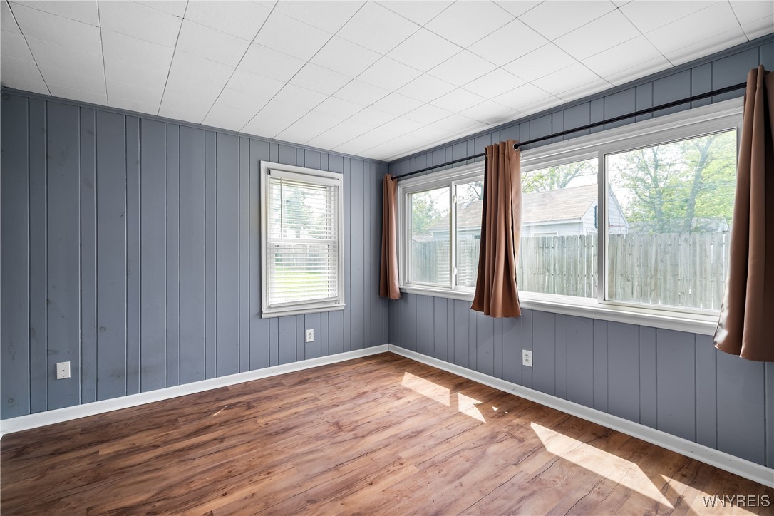 55 Spruce Road Amherst, NY 14226 - Photo 19 of 40