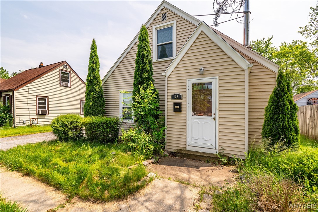 55 Spruce Road Amherst, NY 14226 - Photo 2 of 40