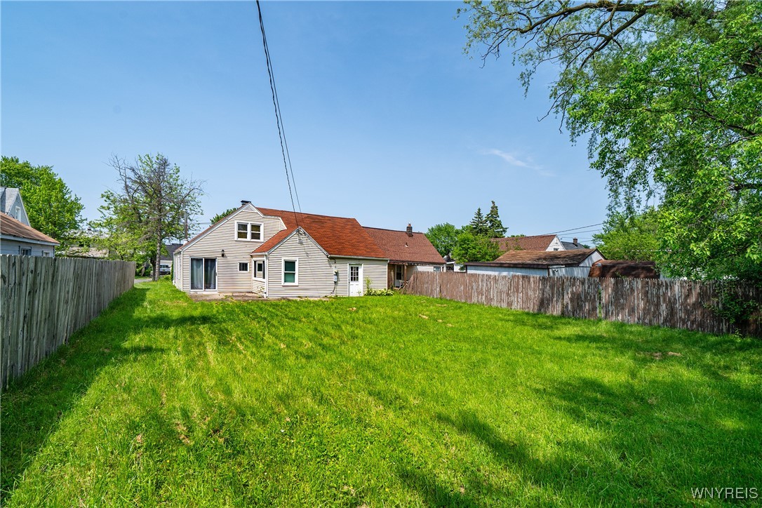 55 Spruce Road Amherst, NY 14226 - Photo 25 of 40