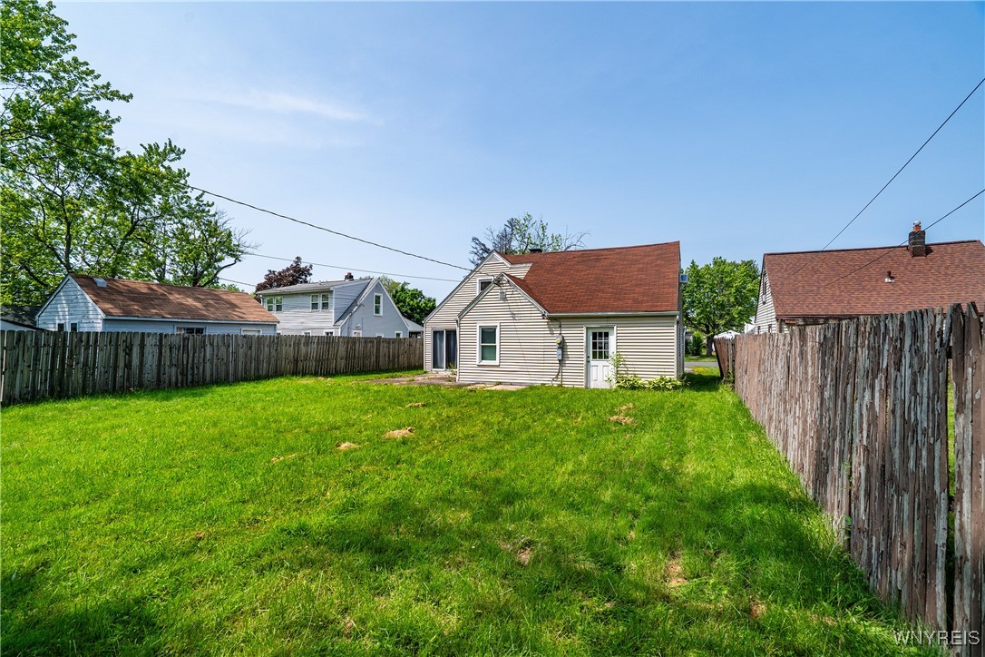 55 Spruce Road Amherst, NY 14226 - Photo 26 of 40