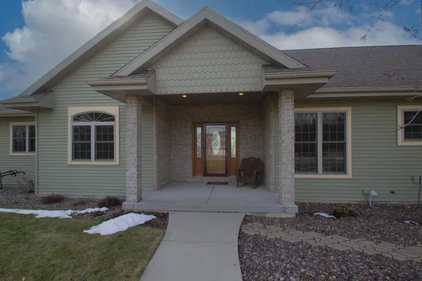 $649,900 | N249 Huberbrooks Drive, Emmet, WI 53098