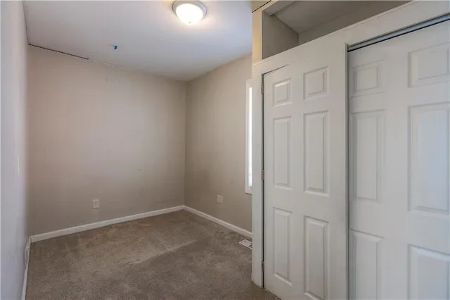 $165,000 | 937 Riverview Avenue, Kansas City, KS 66101