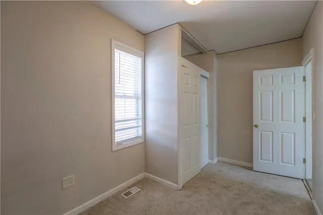 $165,000 | 937 Riverview Avenue, Kansas City, KS 66101