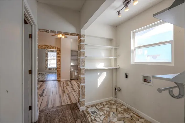 $165,000 | 937 Riverview Avenue, Kansas City, KS 66101