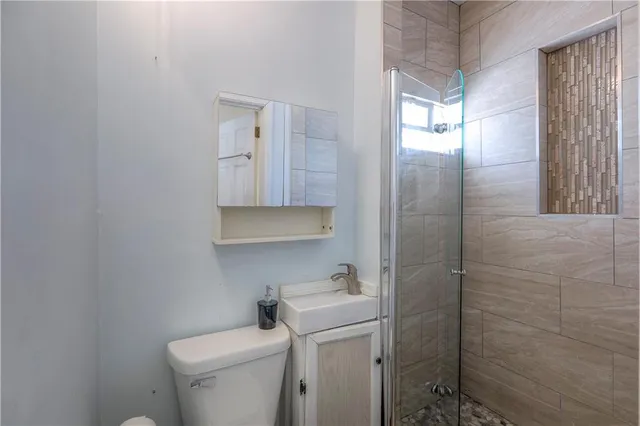 $165,000 | 937 Riverview Avenue, Kansas City, KS 66101