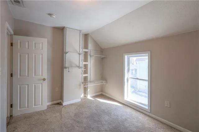 $165,000 | 937 Riverview Avenue, Kansas City, KS 66101